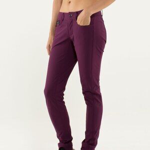 LULULEMON URBANITE PANTS SIZE SMALL